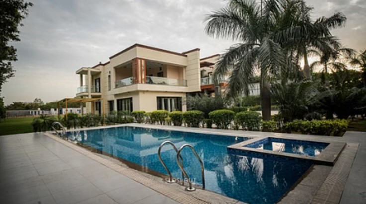 Planning the Perfect Picnic at a Farm House in Jaipur